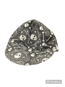 big skulls welding beanie